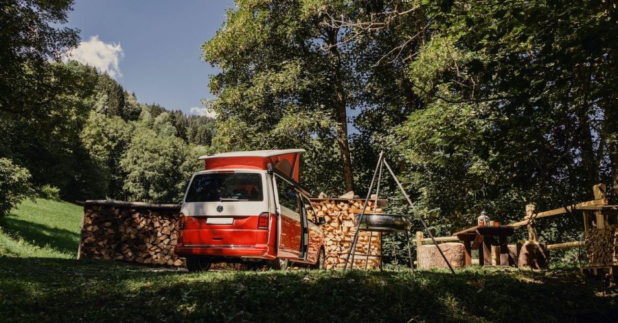 Übernachten unter dem Sternenhimmel: Auf der Plattform Nomady finden Reisende Naturcampingplätze, die von Privatleuten angeboten werden.