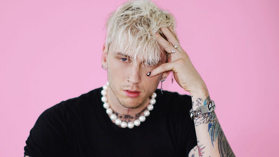 Machine Gun Kelly: Im Haus von Megan Fox spukt's!