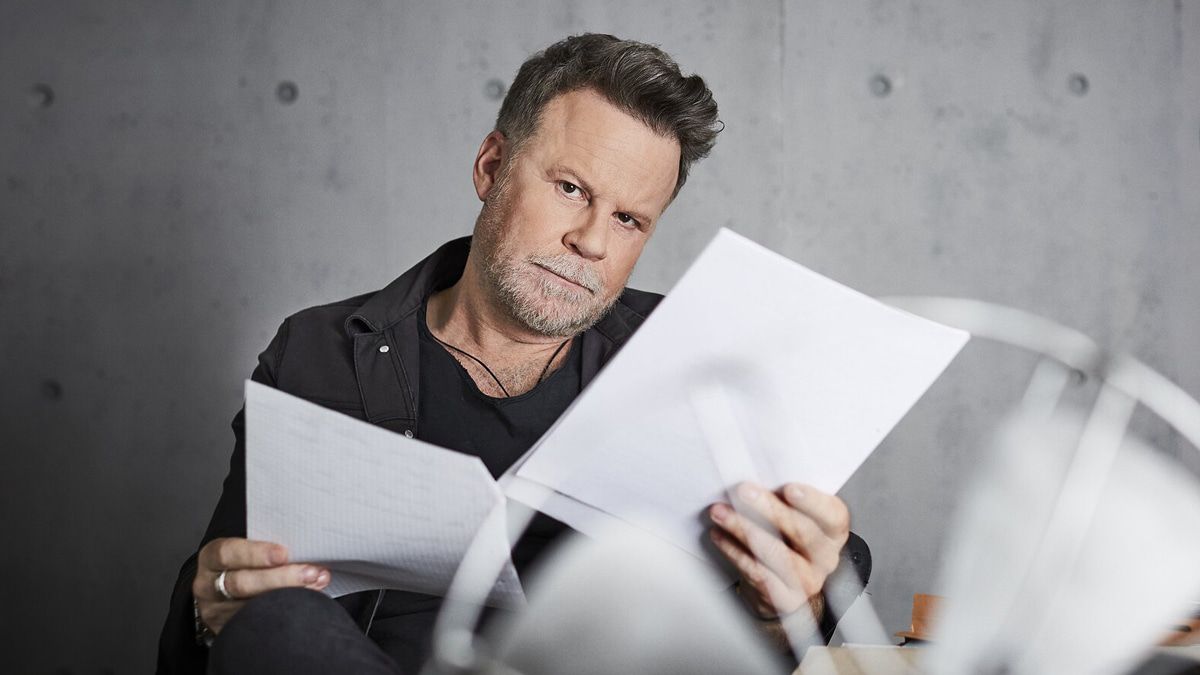 Jenke von Wilmsdorff meldet sich mit neuem Gesicht zurück