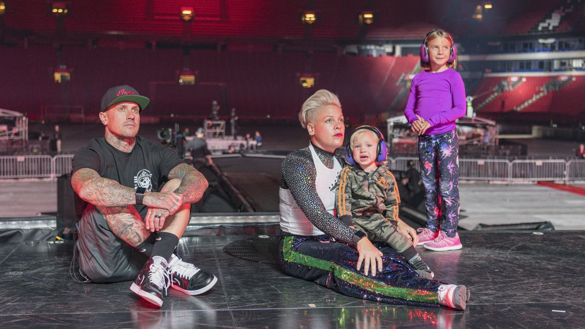 Pink: Neues Video, neues Album, neuer Film
