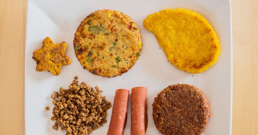 Eine WWF-Analyse hat ergeben: Fleischersatz ist oft doppelt so teuer wie Fleisch.
