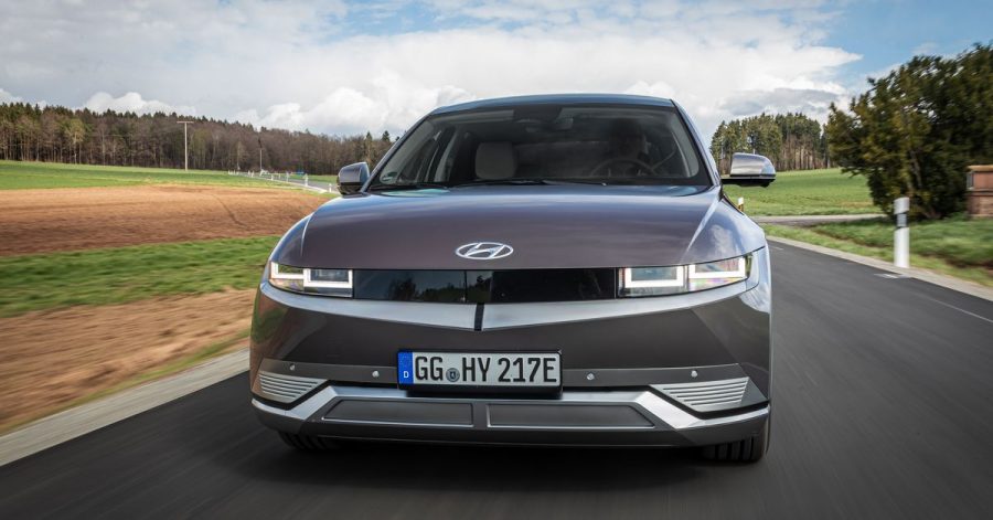 Mit einem neuartigem Design und innovativer E-Auto-Technik soll der Hyundai Ioniq 5 den MEB-Modellen von VW Kokurrenz machen.