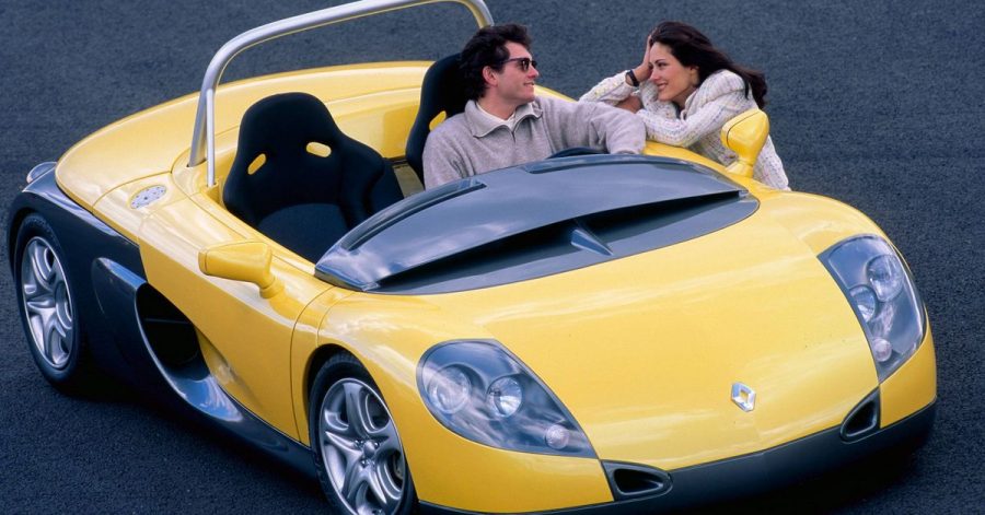 Französische Fahrmaschine: Mit Motor, vier Rädern und sonst nicht mehr ganz viel lädt Renault mit dem Spider zum puren Autospaß ein.