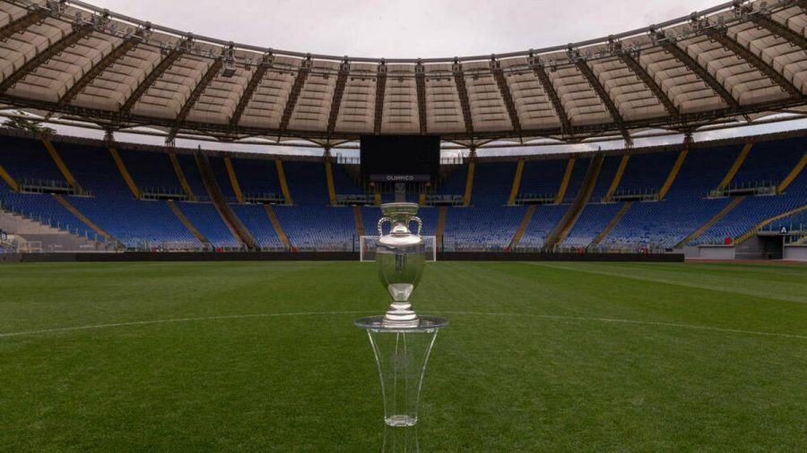 Am Freitag startet im römischen Olympiastadion die UEFA EURO 2020 mit dem Spiel Türkei gegen Italien. (dr/spot)