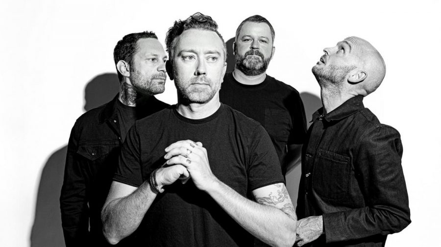Rise Against (v.l. Joe Principe, Tim McIlrath, Brandon Barnes und Zach Blair) veröffentlichen ihr neues Album "Nowhere Generation". (tae/spot)