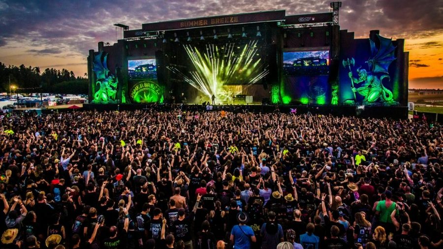 Fans des Summerbreeze müssen auf die Ausgabe 2022 warten. (jom/spot)