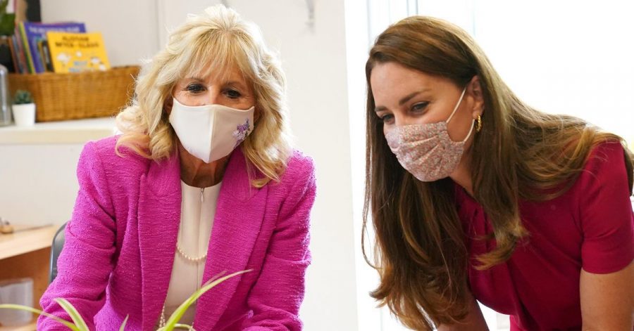 First Lady Jill Biden und Herzogin Kate, beim Besuch einer Vorschulklasse.