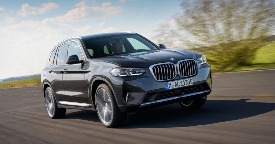 Seit 2017 am Start, spendiert BMW der dritten X3-Generation ein Facelift, das im August in den Handel kommt.