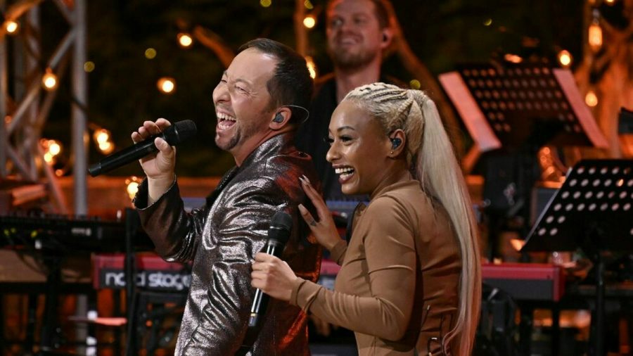"Sing meinen Song - Das Tauschkonzert": DJ BoBo und Nura im Duett (cg/spot)