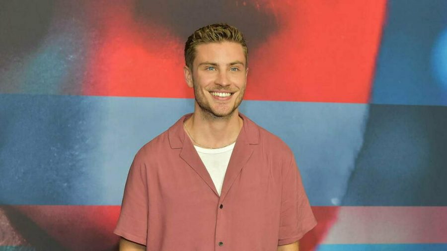 Jannik Schuemann bei der TV-Filmpremiere zu "9 Tage wach" (hub/spot)