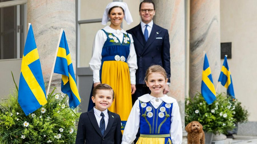 Victoria von Schweden mit ihrer Familie (hub/spot)
