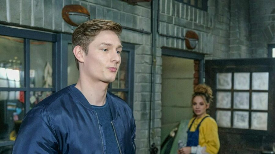 "Unter uns": Conor ist vor den Kopf gestoßen, als Nika seine Hilfe ablehnt (cg/spot)