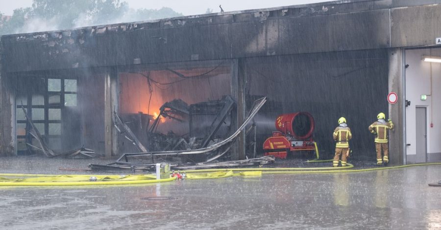 Fünf Elektrobusse, zwei Hybridbusse, ein Dieselbus und ein Reisebus fallen in Hannover den Flammen zum Opfer.