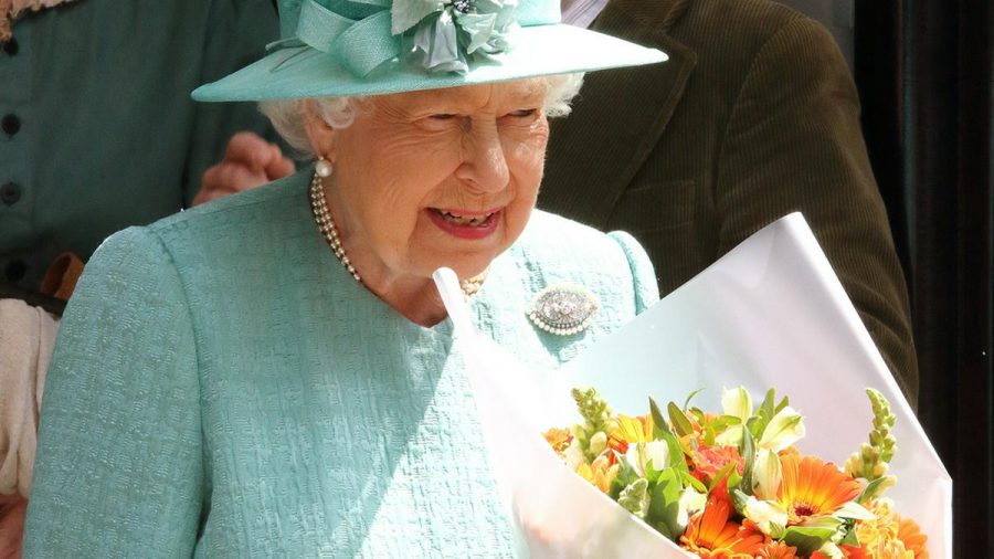 Die Queen wird auch dieses Jahr mit einer Militärparade geehrt (hub/spot)