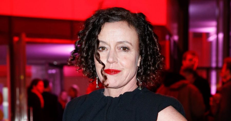 Maria Schrader soll für Universal Pictures einen Film über den Weinstein-Skandal drehen.