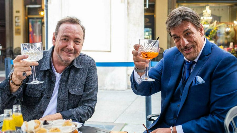 Schauspieler Kevin Spacey (l.) und Robert Davi in Turin (aha/spot)