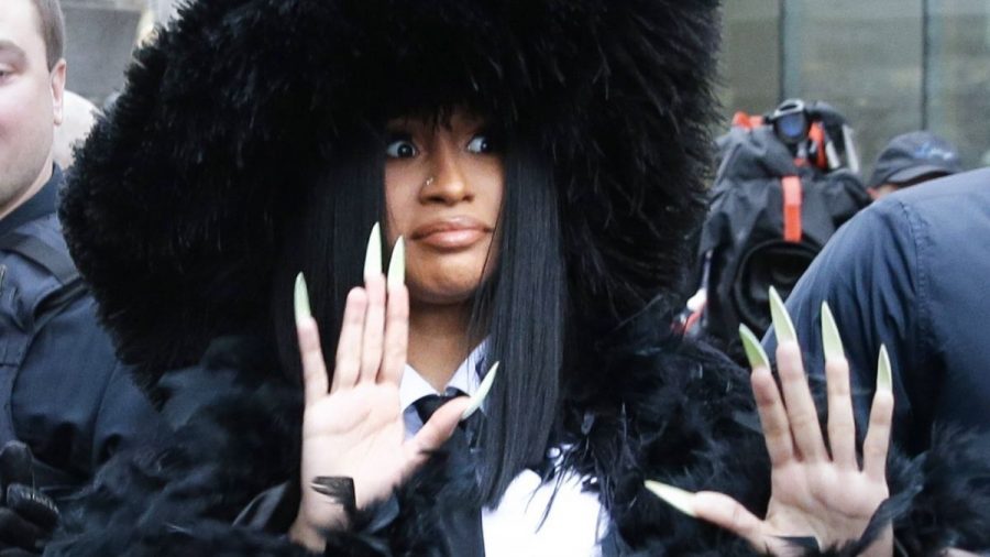 Cardi B: So kommt sie mit ihren Stiefkindern klar