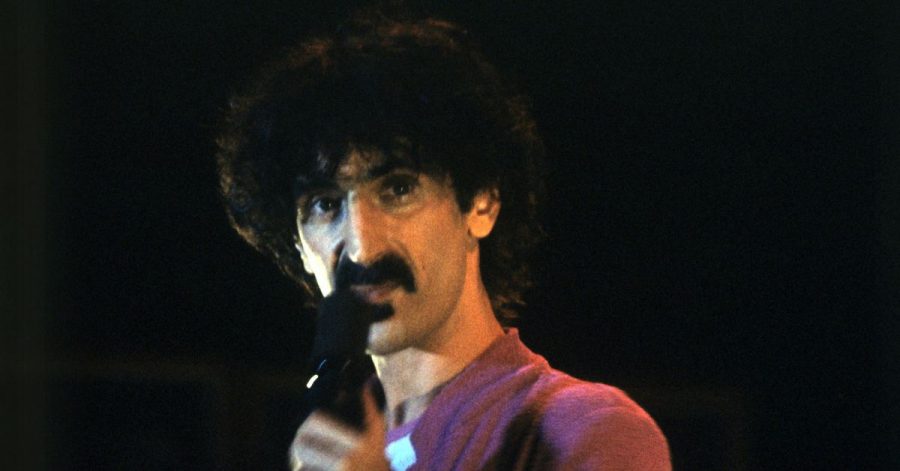 Frank Zappa bei einem Konzert in der Olympiahalle München.