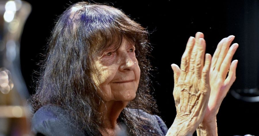 Friederike Mayröcker ist tot.