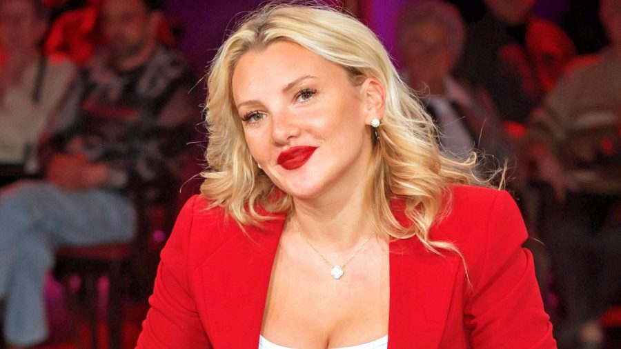 Evelyn Burdecki während einer TV-Aufzeichnung im vergangenen Jahr (wue/spot)