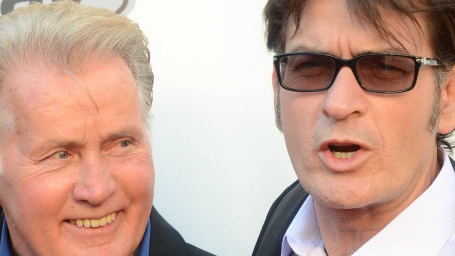 Schauspieler Charlie Sheen trat beruflich in die Fußstapfen seinen Vaters Martin. (hub/spot)