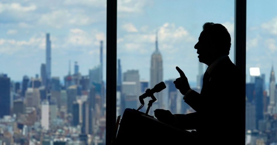 Andrew Cuomo, Gouverneur von New York, spricht über die Aufhebung von Corona-Einschränkungen.