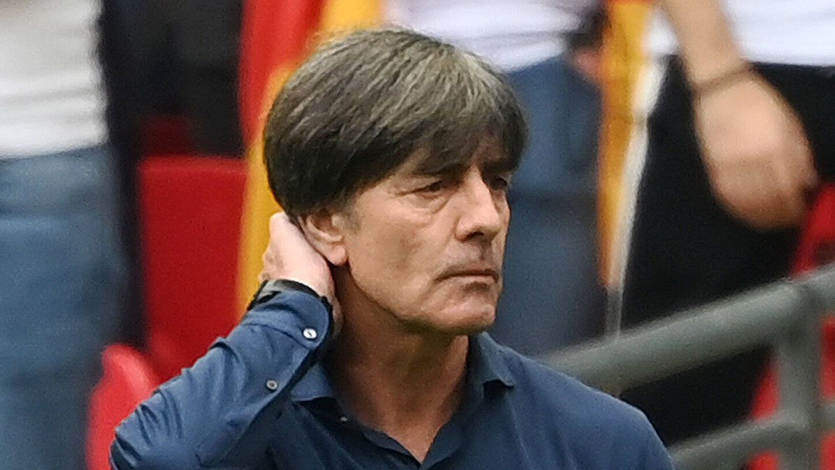 So fliegt Joachim Löw das EM-Aus um die Ohren
