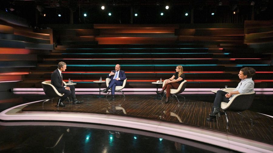 Das Studiopublikum kehrt zurück