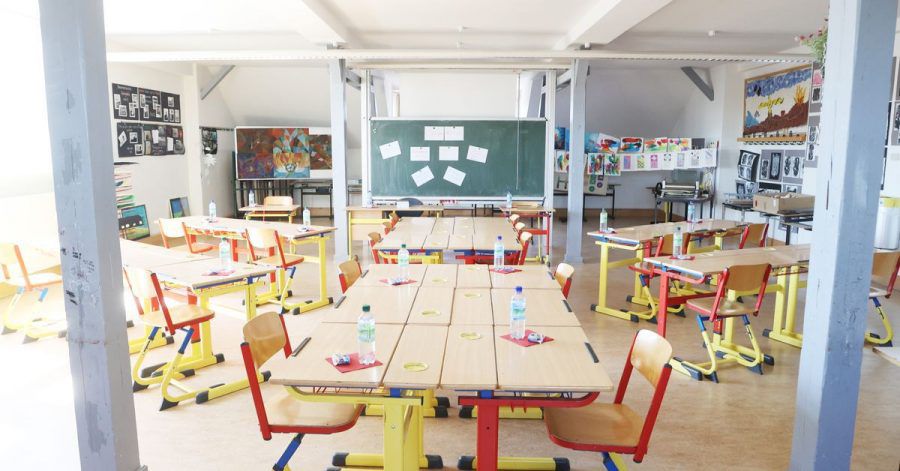 Im kommenden Schuljahr soll möglichst durchgängig Präsenzunterricht stattfinden. Doch wie viele Schulen bis dahin mit Luftfiltern ausgestattet sein werden, ist unklar.