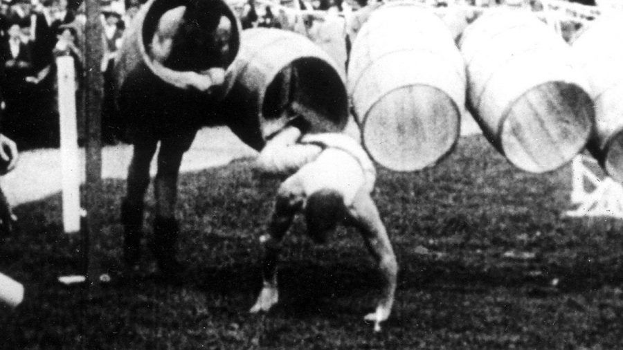 Tonnenspringen war zu Beginn des 20. Jahrhunderts eine olympische Disziplin. (kms/spot)