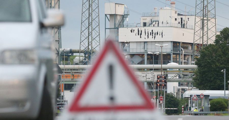 Im Leverkusener Chempark hatte es eine Explosion mit mehreren Toten gegeben.