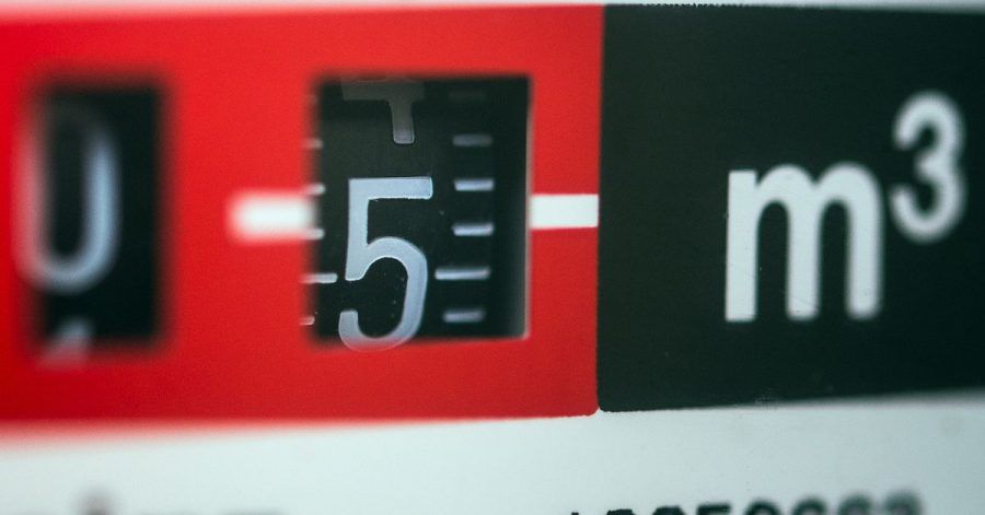 Wer zum Beginn der kommenden Heizsaison einen anderen Gasanbieter haben möchte, sollte die Kündigungsfrist im Vertrag rechtzeitig prüfen.
