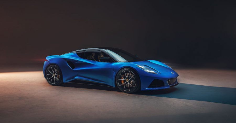 Rollt im Frühjahr 2022 auf die Straße: Lotus hat sein neues Modell Emira präsentiert.