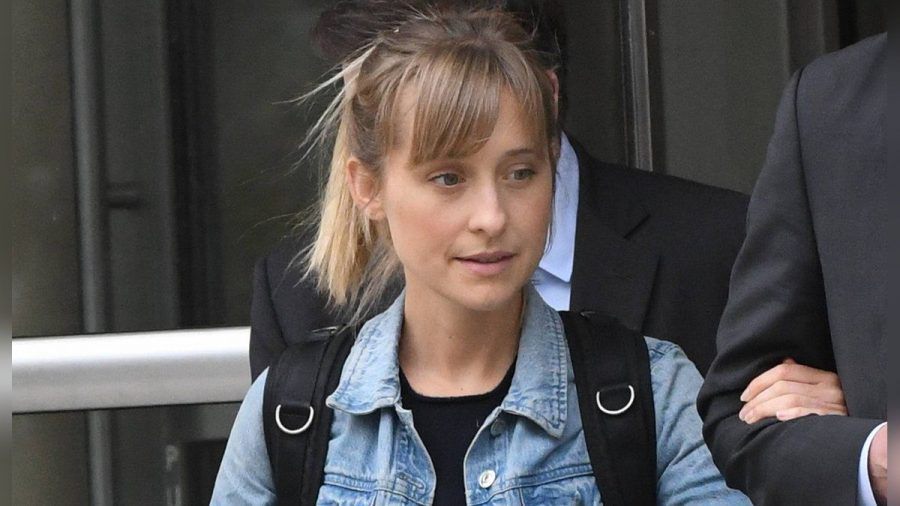 Allison Mack musste sich vor Gericht verantworten. (amw/spot)