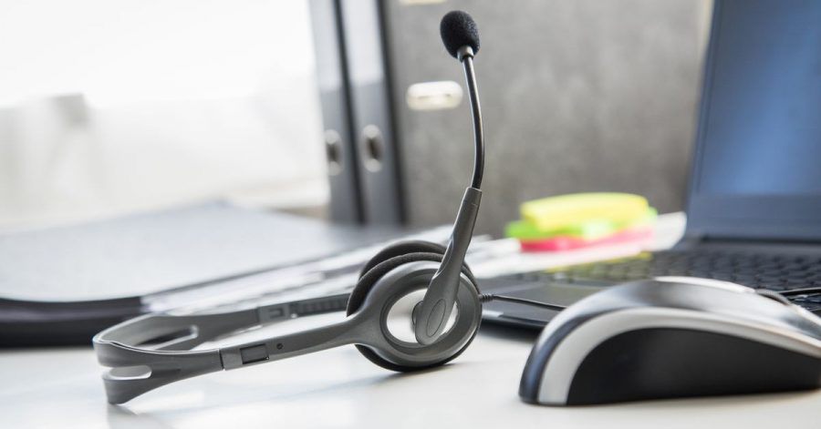 Headsets, Webcams und Softwarelizenzen: Der Arbeitgeber muss dem Betriebsrat heutzutage auch die Technik für Videokonferenzen stellen.