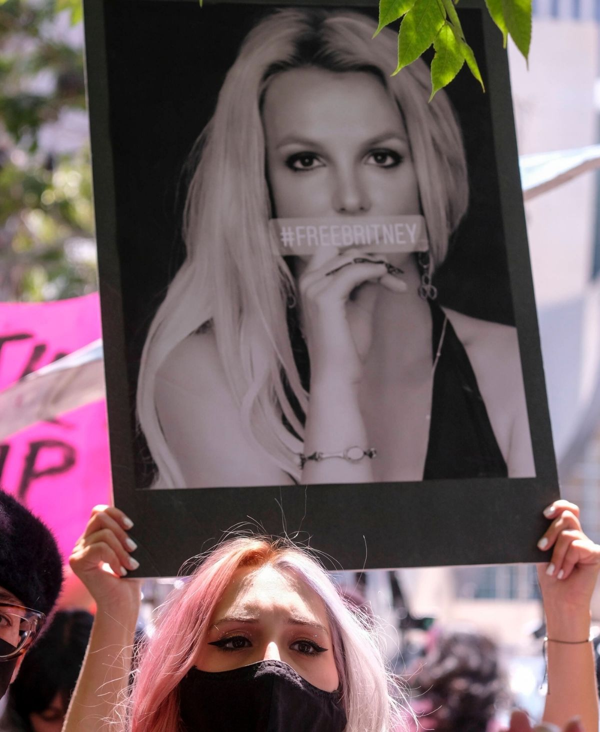 Britney Spears zeigt sich jetzt oben ohne auf Instagram