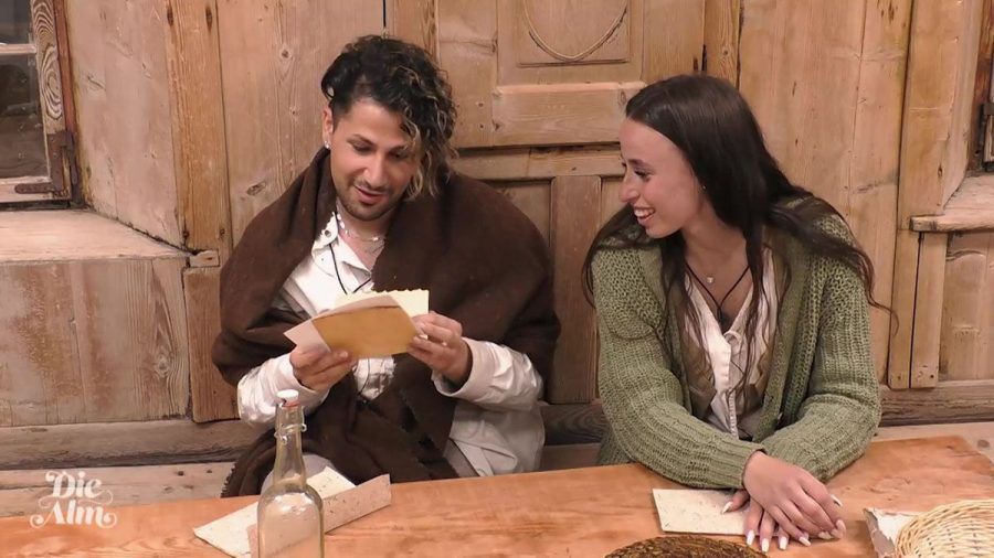 "Die Alm": Quotenflop zum Finale im noch finsteren Tal
