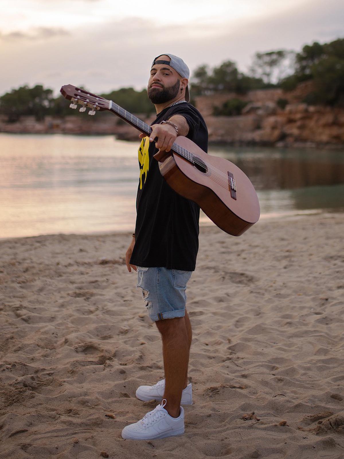 Shootingstar Juan Daniél liefert den Hit für heiße Sommernächte