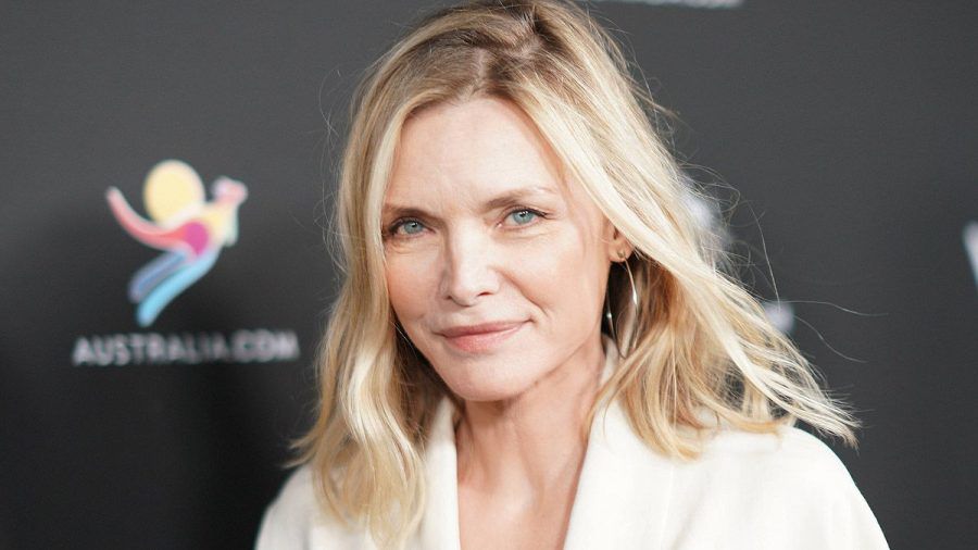 Michelle Pfeiffer: Zwei Schachteln am Tag - und nun das!