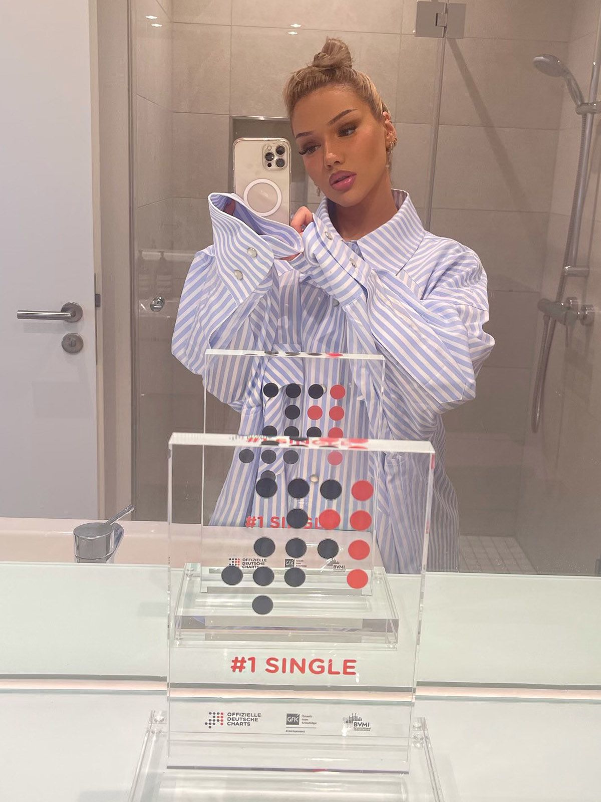 Danger Dan und Shirin David auf Platz eins der Charts