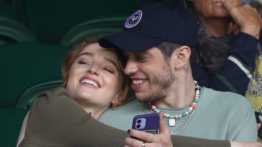 Phoebe Dynevor und Pete Davidson Anfang Juli in Wimbledon (wue/spot)