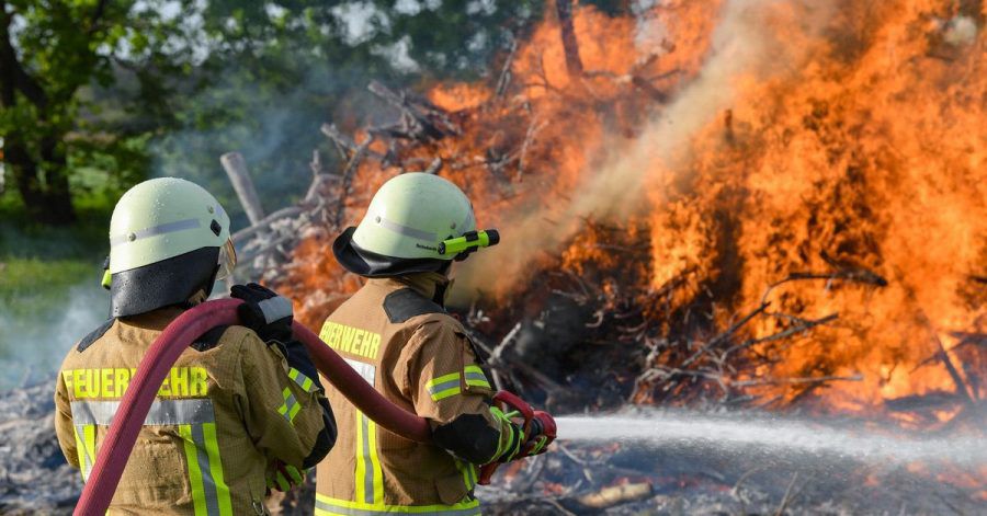 In der Regel wird das Ehrenamt außerhalb der Arbeitszeit ausgeübt. Sonderregelungen zur Freistellung gibt es etwa für die Freiwillige Feuerwehr.