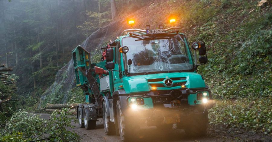 Daimlers Unimog ist auch in der Holzwirtschaft ein gern genutztes Einsatzfahrzeug.