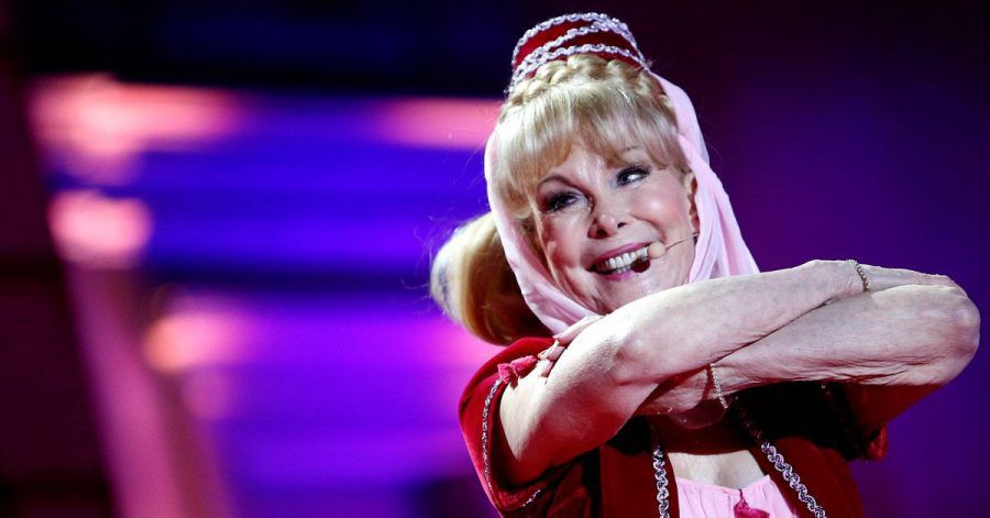 Die Schauspielerin Barbara Eden beim Life Ball als Jeannie auf der Bühne (2019). Jetzt wird sie 90.