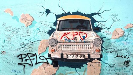 60 Jahre Mauerbau: Deutschlands „größte Leinwand der westlichen Popkultur”