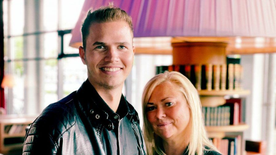 Mama Jacqueline will für Sohn Nic die Richtige finden. (jom/spot)