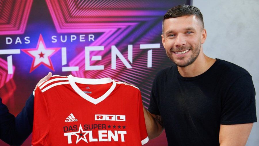 Lukas Podolski ist eines der neuen Jury-Mitglieder von "Das Supertalent" (wue/spot)