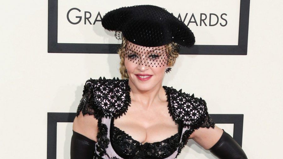 Superstar Madonna und das Label Warner Music haben sich auf einen langjährigen Deal geeinigt. (stk/spot)