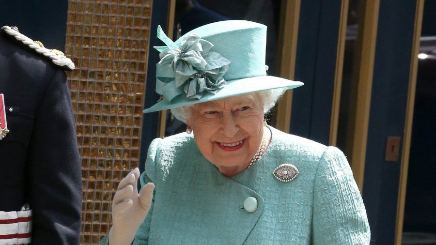 Queen Elizabeth II. sucht unter anderem einen neuen Security-Mitarbeiter. (wue/spot)