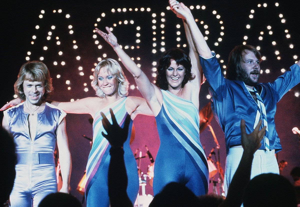 Der ikonische ABBA-Style: Von Kitsch zu Kult